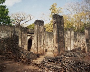 Gede Ruins