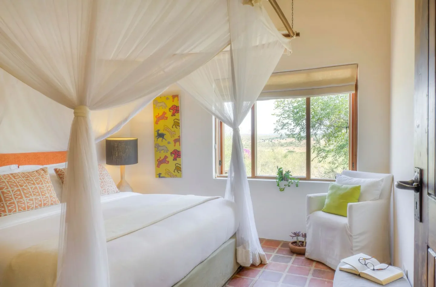 Luxury Rooms at Nairobi National Park Ololo Lodge